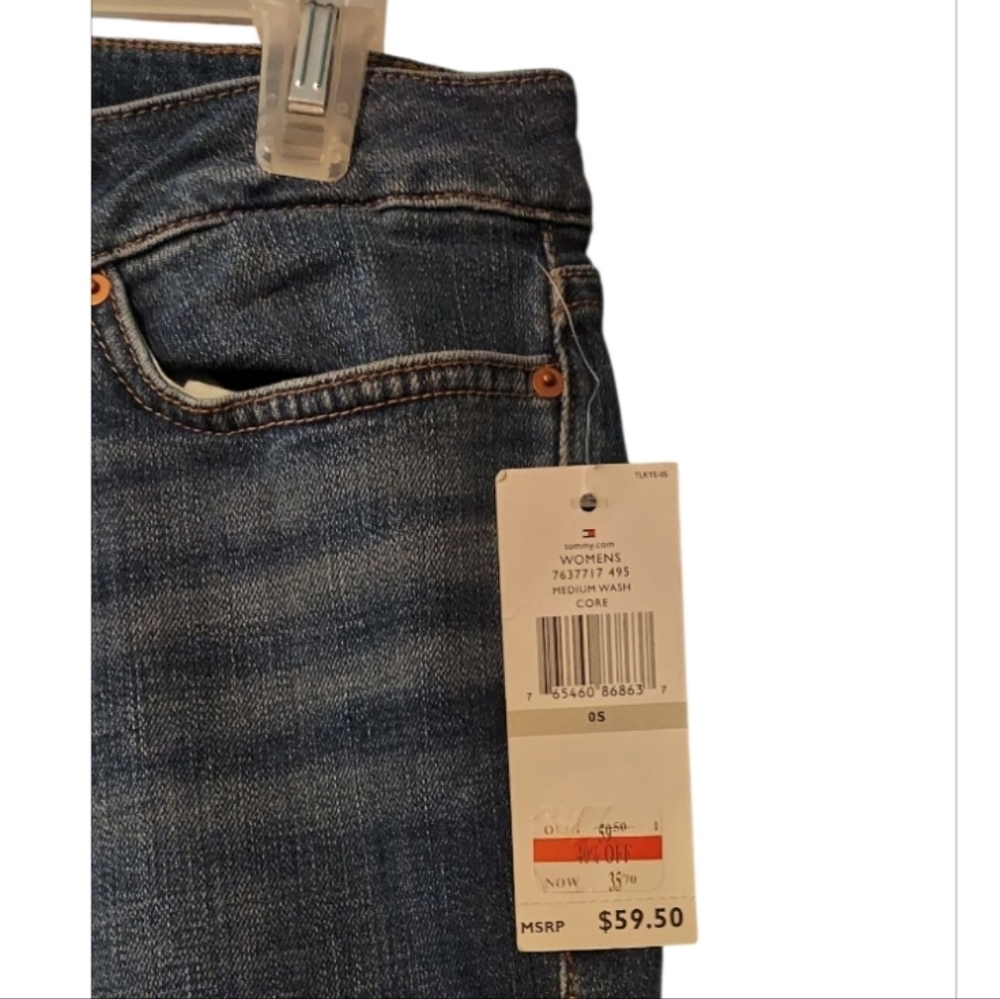NWT Tommy Hilfiger Women's Classic Blue Straight Jeans ~0P - Picture 4 of 6